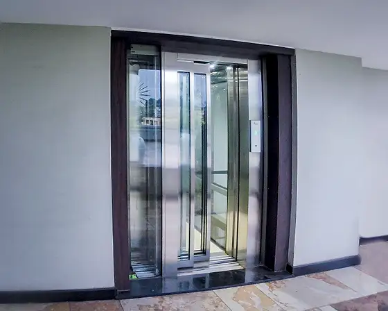 Hydraulic home lift installed by HLA