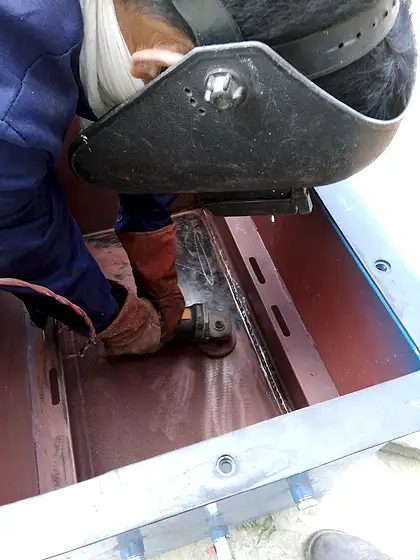 HLA crew at work: workshop and welding
